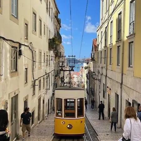 Center * Lisbon